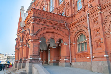 Obraz premium Entrance of the Museum of the Patriotic War 1812, part of the exhibition complex of the Historical Museum. Near the Red Square in Moscow, Russia