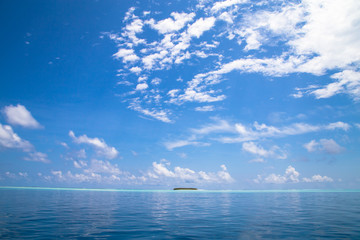 Naklejka na ściany i meble Maldives Landscape
