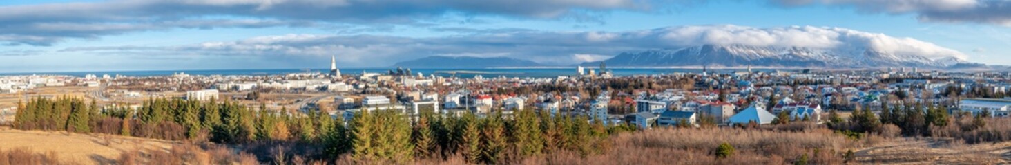 Fototapeta na wymiar Cityscape viewpoint of Reykjavik from Perlan, Iceland