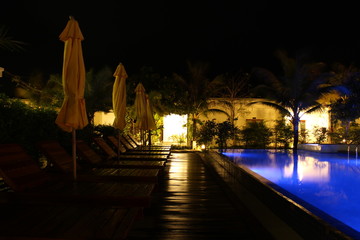 Pool Side Night Mode