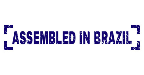 ASSEMBLED IN BRAZIL text seal print with grunge effect. Text tag is placed inside corners. Blue vector rubber print of ASSEMBLED IN BRAZIL with dust texture.