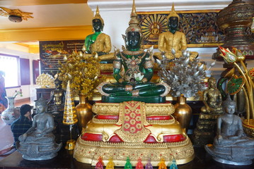 ワットサケット