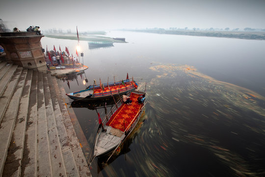 Vrindavan, India: The Jumuna River in the holy city of Vrindavan, Northern India.
