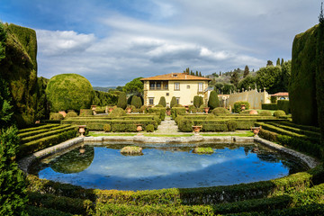 Villa Gambera with a lake and gardens in the town of Settignano. Tuscany