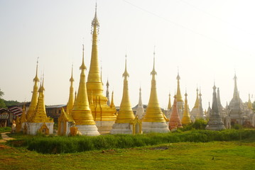 Fototapeta premium インレー観光