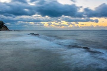 Obraz premium Long Exposure of the Mediterranean Coast of Southern Italy at Sunset