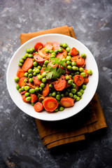 Carrot green peas sabzi / Gajar Mutter sabji