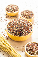 Raw rich brown in wooden bowl