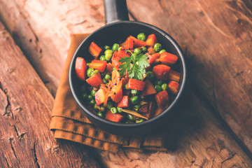 Carrot green peas sabzi / Gajar Mutter sabji