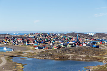 Fototapeta na wymiar The ciy of Qeqertarsuaq, Greenland