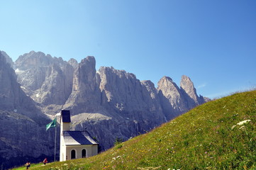 Fototapeta na wymiar Wandern in den Dolomiten