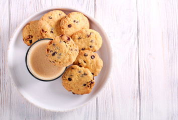 Cranberry and chocolate chip oatmeal cookies