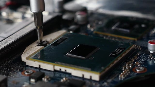Installation and deinstallation of processor in CPU socket on the motherboard