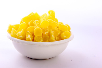 dry pineapple in bowl