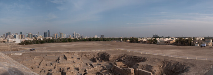 Fototapeta na wymiar Manama city from Qal'at al-Bahrain fort 
