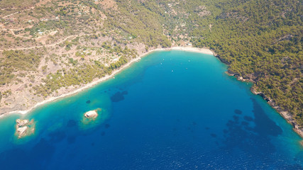 Obraz premium Kabak Beach from the air drone view aegean and mediterranean turqoise paradise in Fethiye/Mugla