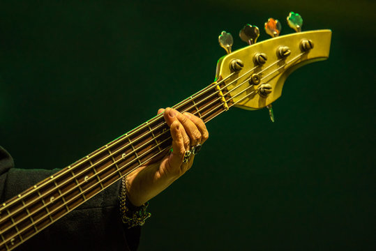 Guitarist  playing  guitar