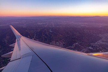 Fototapeta na wymiar Sunrise Over Los Angeles 