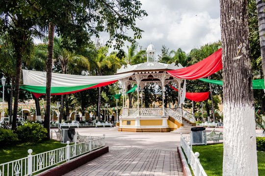 Etzatl&aacute;n - Centro