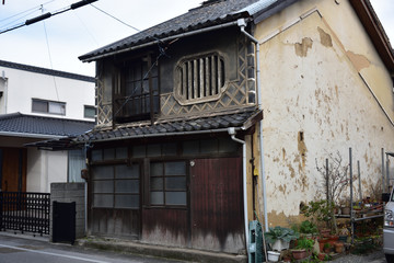 Fototapeta na wymiar 日本の古い建物