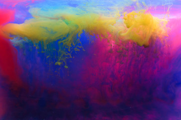 Fototapeta na wymiar Abstract color drop in the water