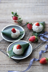 いちご大福とリボン