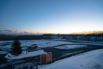 冬の釧路湿原展望台から見る夕景