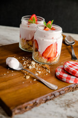 Erdbeer-Creme im Glas - Dessert, Breakfast