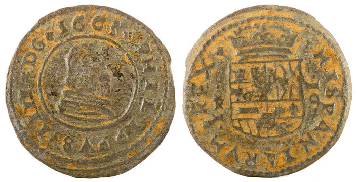 Ancient Spanish copper coin of King Felipe IV. 1663. Coined in Trujillo. 16 Maravedis.