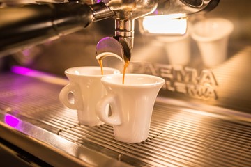 una tazzina di caffè espresso