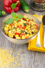 Sommerlicher Couscous Salat für die Grillparty