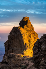 Pico de las Nieves in goldenem Sonnenlicht, Gran Canaria