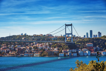 Obraz premium View of Fatih Sultan Mehmet Bridge in Beykoz district in Istanbul