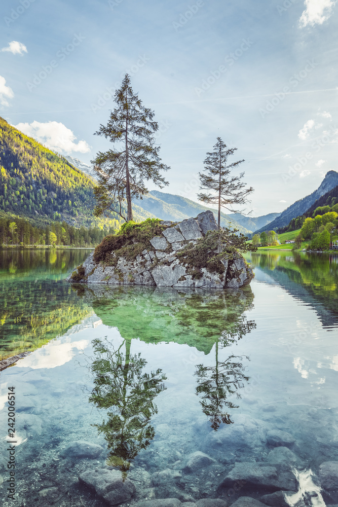 Wall mural Lake Hintersee in Nationalpark Berchtesgadener Land, Bavaria, Germany