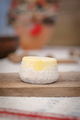 cheese, sliced, crumbly, cow cheese, sheep cheese