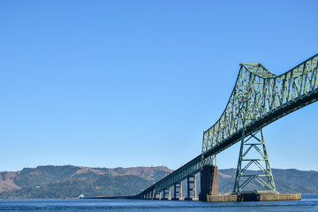 Fototapeta na wymiar The Astoria-Megler Bridge between Washington State and Oregon in the United States