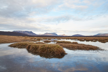 thingvellir; reflection in water