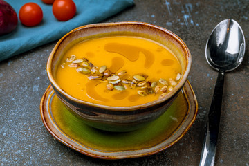 Soup cream of pumpkin