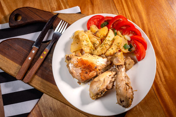 Pollo con papas
