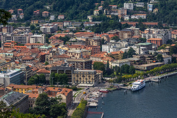 Fototapeta na wymiar view of Como lake, Lombardy, Italy