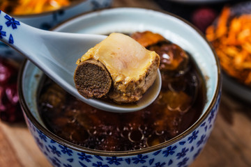 Chinese medicine pork ribs stew