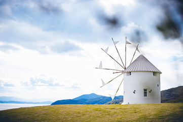 オリーブ公園のギリシャ風車