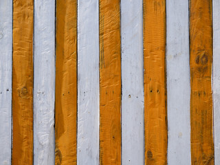 The wood yellow and white wallpaper.