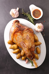 lamb leg and sauce
