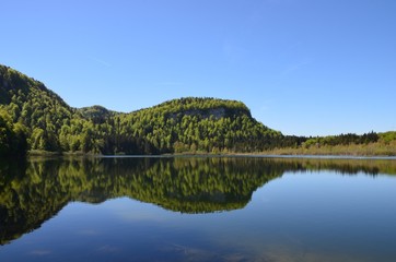Fototapeta na wymiar Lac ce Bonlieu, Jura