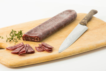 Salami aus Büffelfleisch, luftgetrocknet