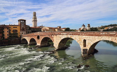 Obraz premium Ponte Pietra bridge in Verona, Italy