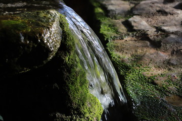 source d'eau pure