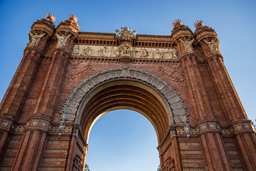 Fototapeta na wymiar The Arc de Triomf, one of the most famous landmark in Barcelona, Spain.