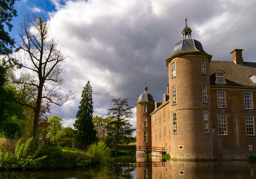 Slangenburg Castle near Doetinchem, Holland on a spring day. 